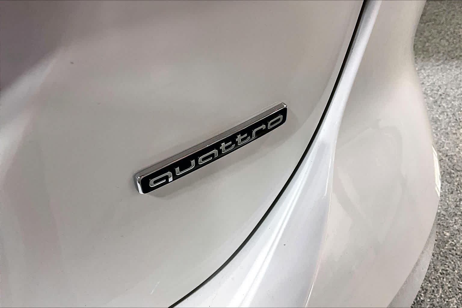 Used 2025 Glacier White Metallic Audi Premium Plus image 10