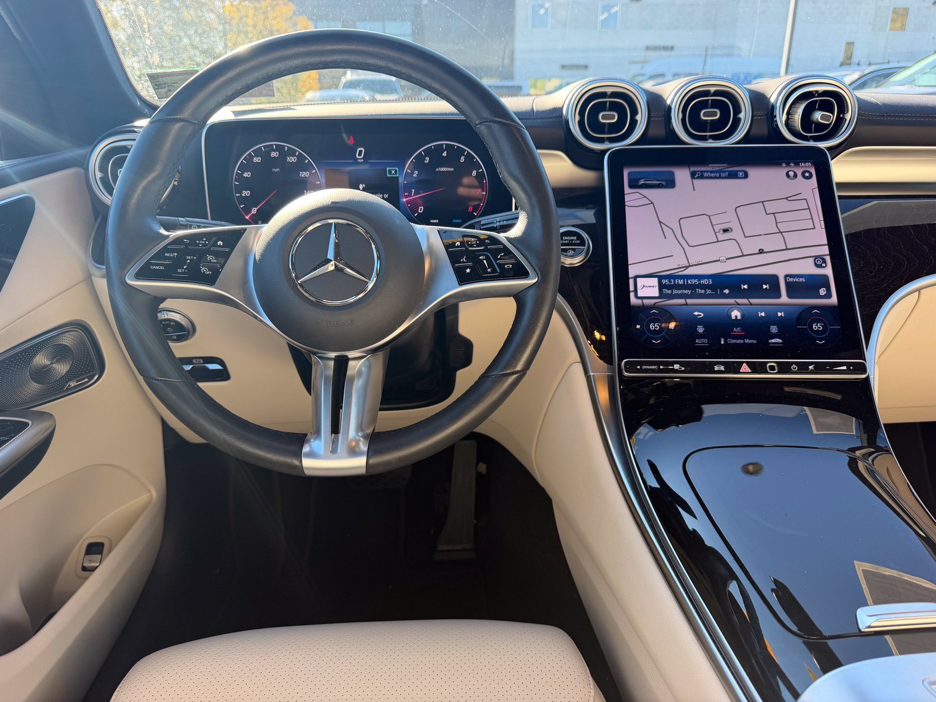 Used 2023 Blue Mercedes-Benz GLC 300 image 6