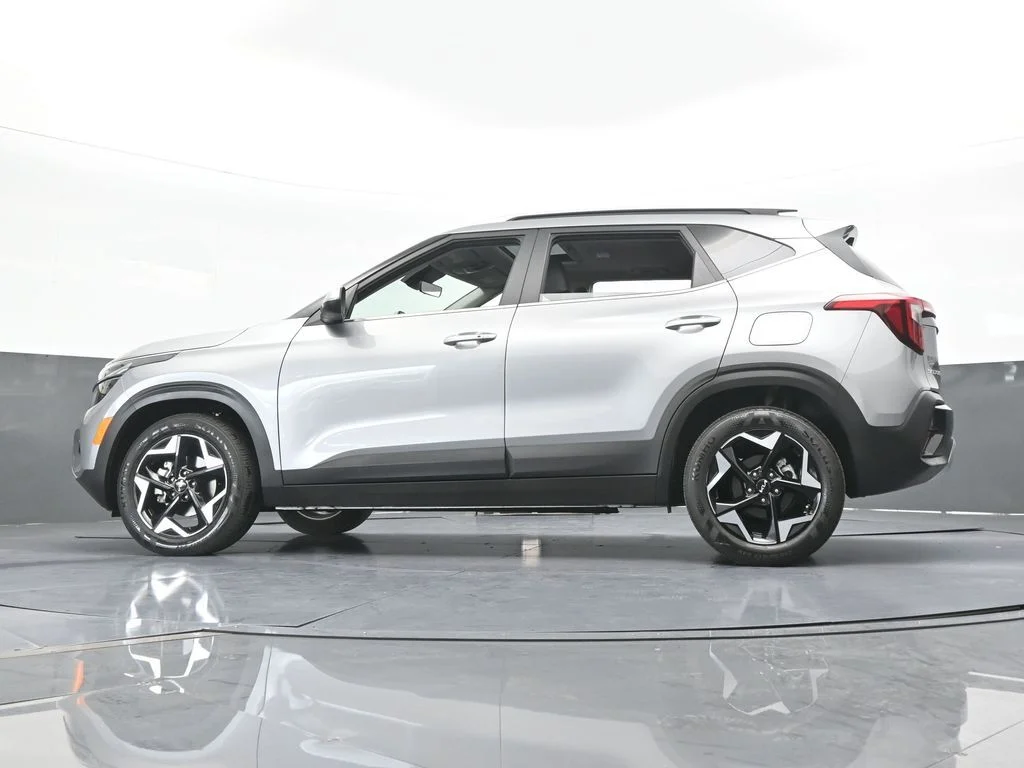 Used 2025 Steel Gray Kia EX image 54