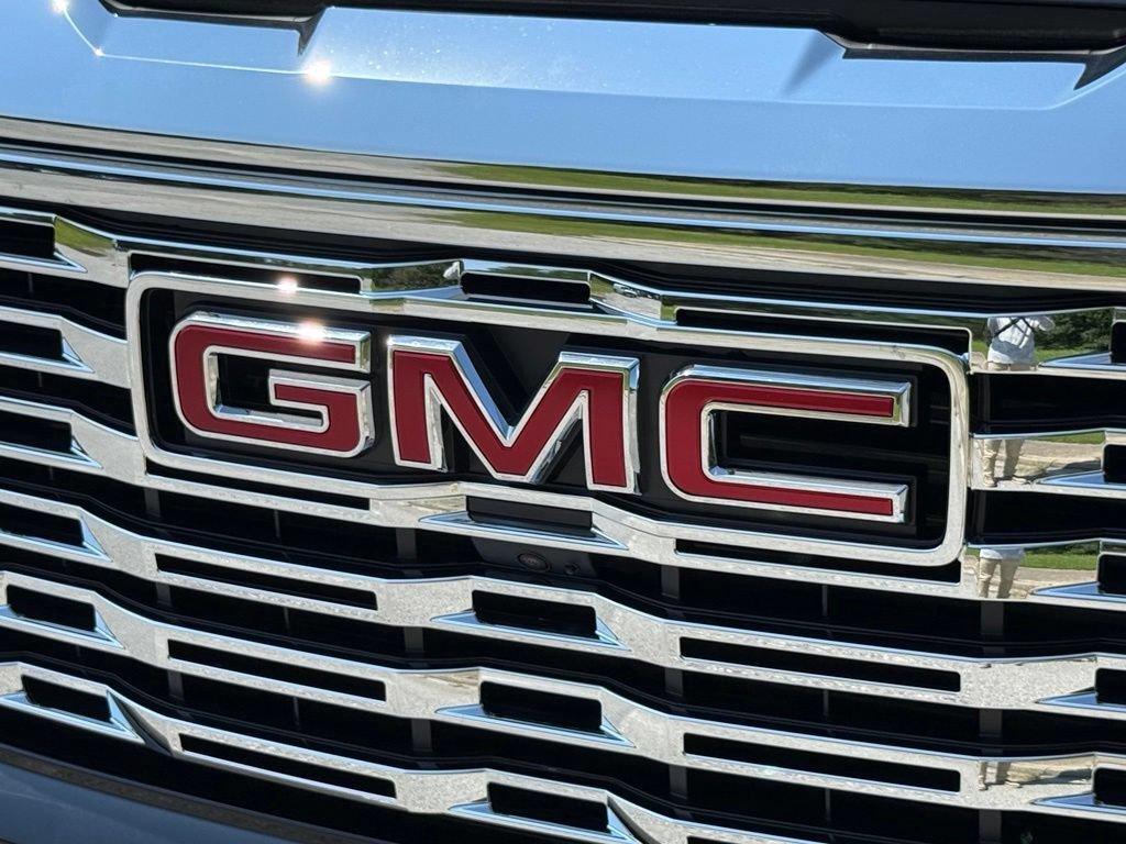 2026 GMC Sierra 1500 Denali - Photo 7