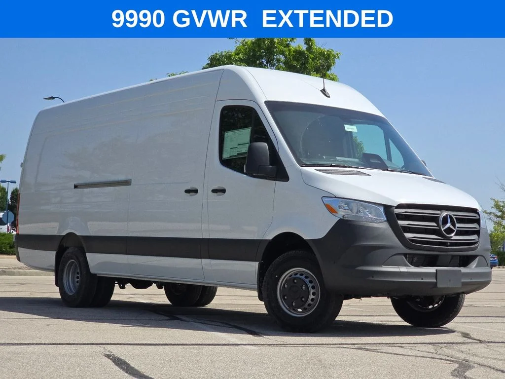2026 Mercedes-Benz Sprinter 3500 170 Ext WB HO High Roof's photo