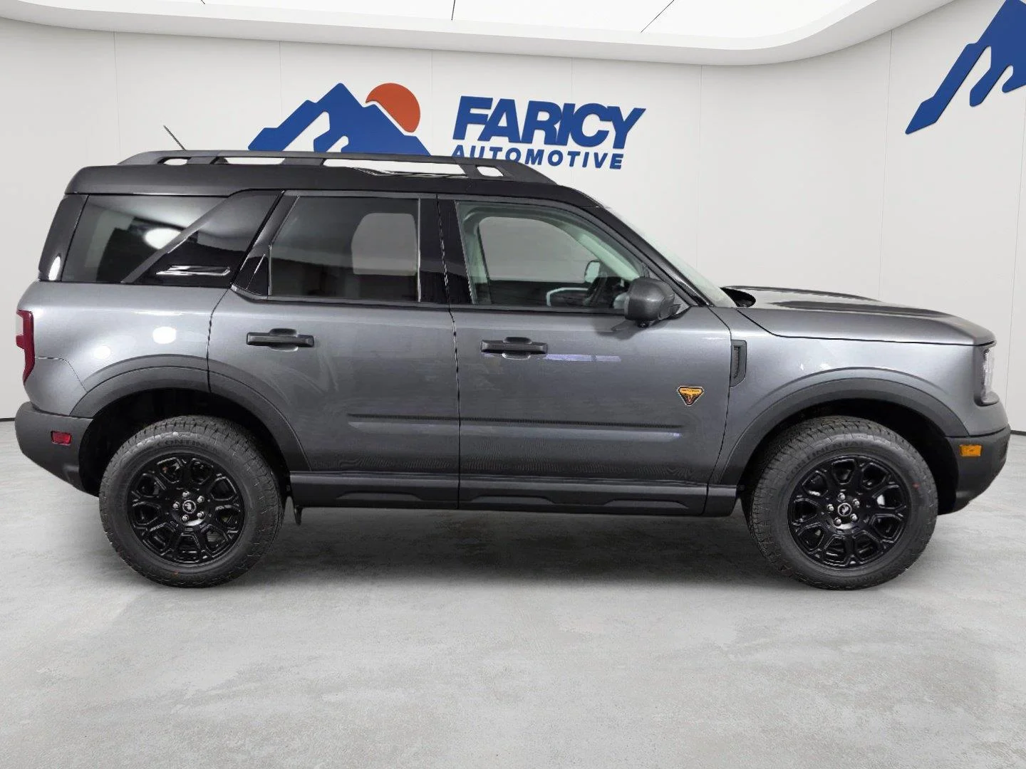 Used 2026 Carbonized Gray Metallic Ford Badlands image 12