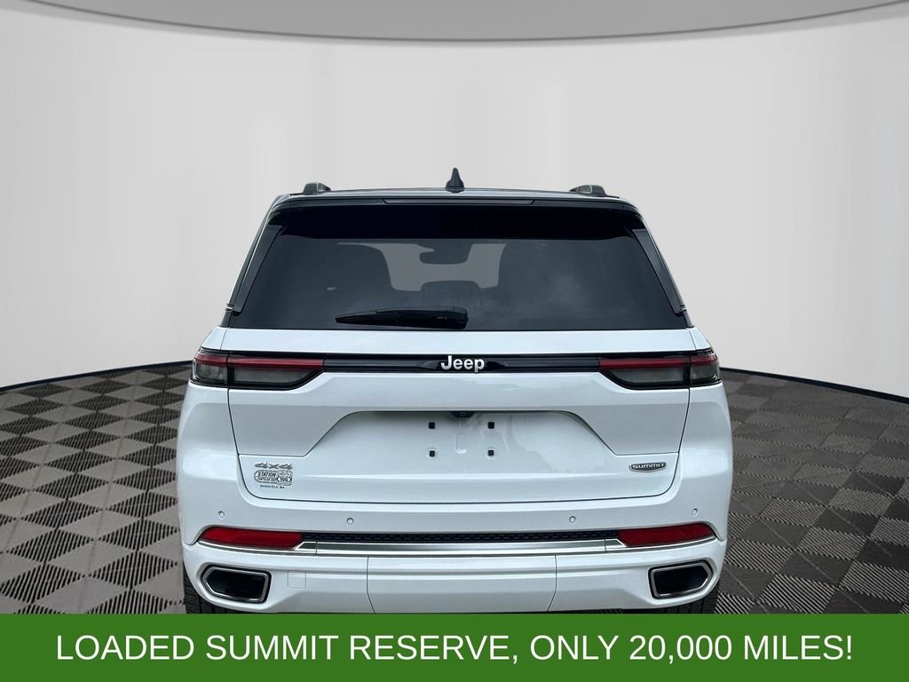 Used 2025 White Jeep Summit Reserve image 4