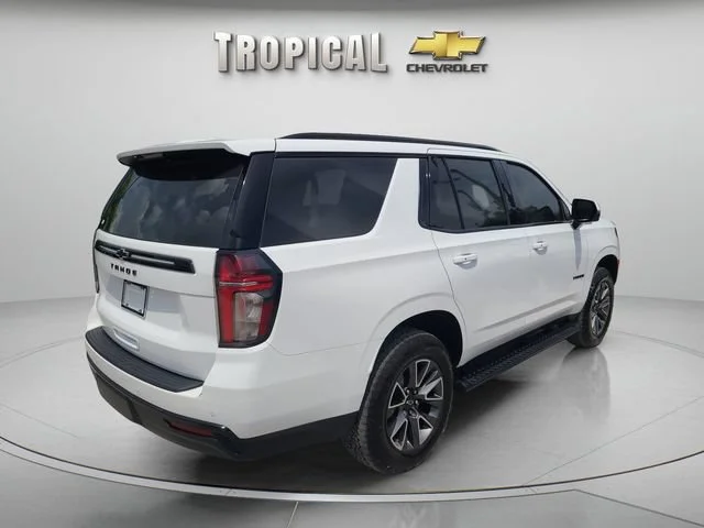 Used 2023 SUMMIT WHITE Chevrolet Z71 image 4