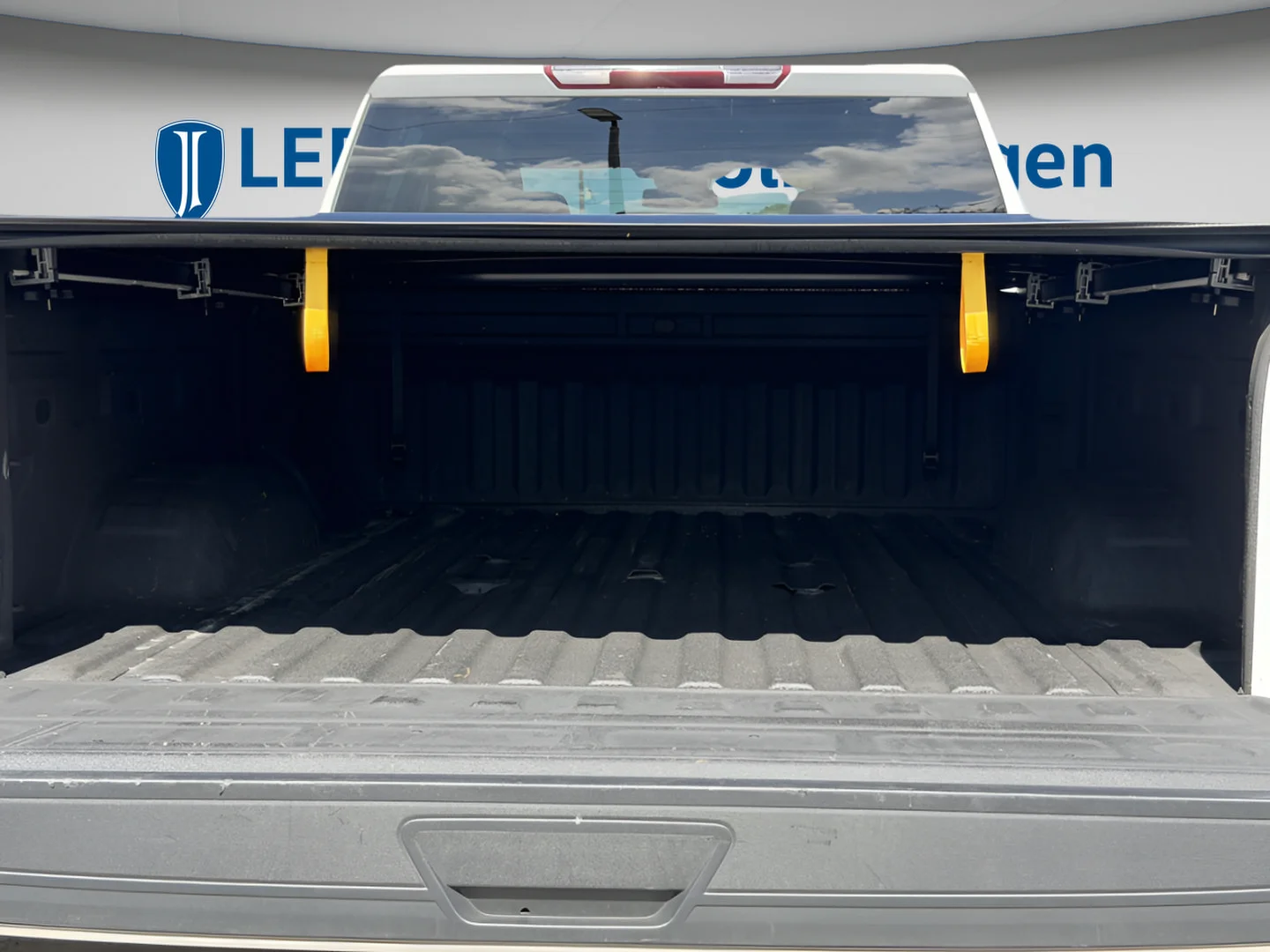 Used 2025 Summit White Chevrolet Custom image 16