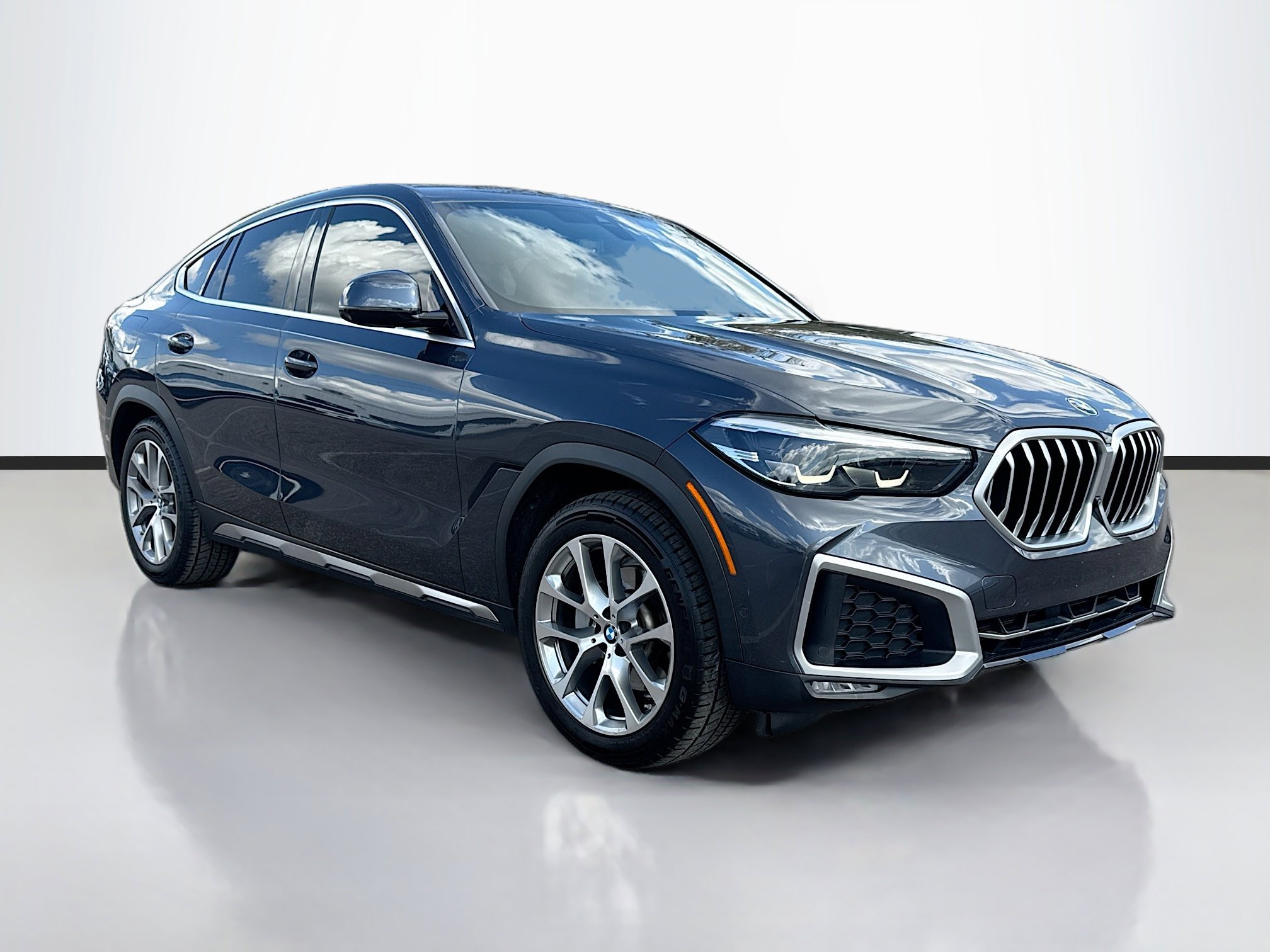 2021 BMW X6 40i