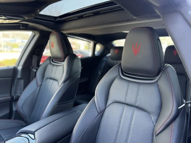 2024 Maserati Quattroporte Modena Ultima - Photo 25