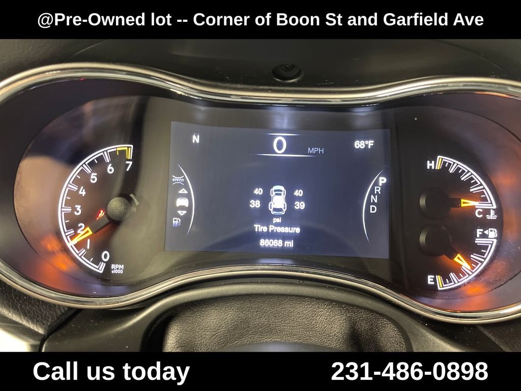 Used 2021 Black Jeep Laredo X image 21