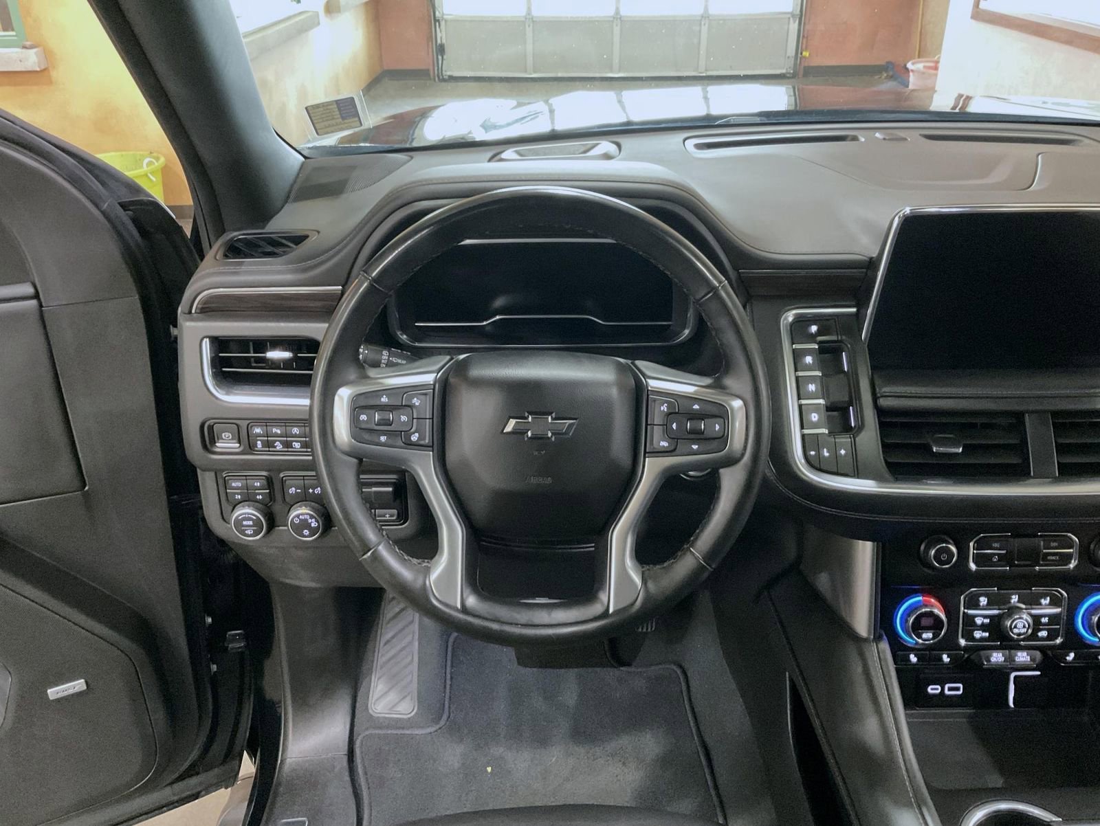 2023 Chevrolet Tahoe Z71 - Photo 11