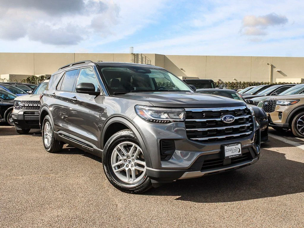 2026 Ford Explorer's photo