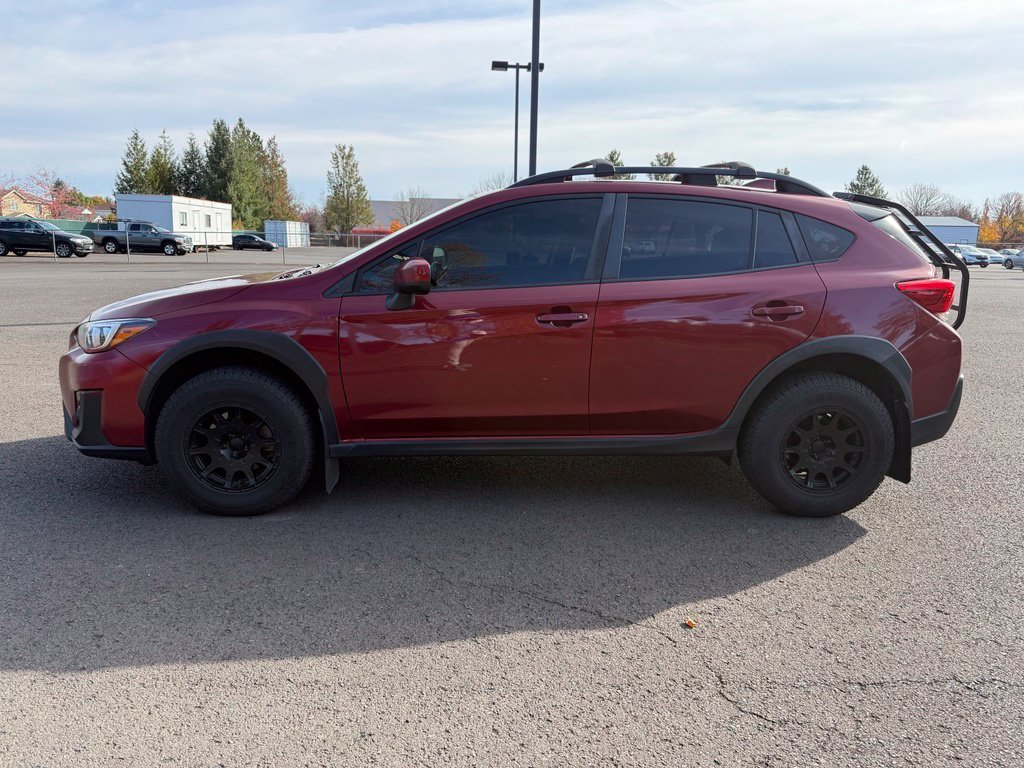 Used 2019 Venetian Red Pearl Subaru 2.0i Premium image 4