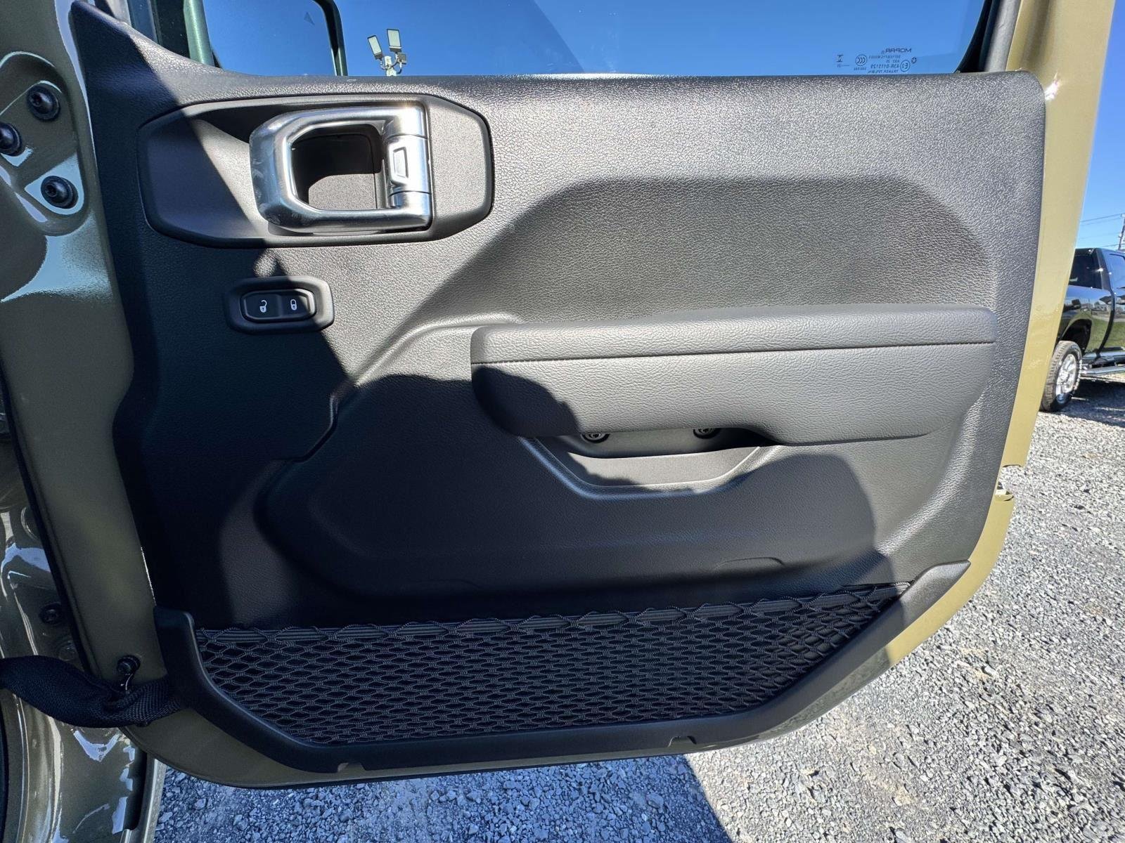 2025 Jeep Wrangler 2-Door Sport S - Photo 16
