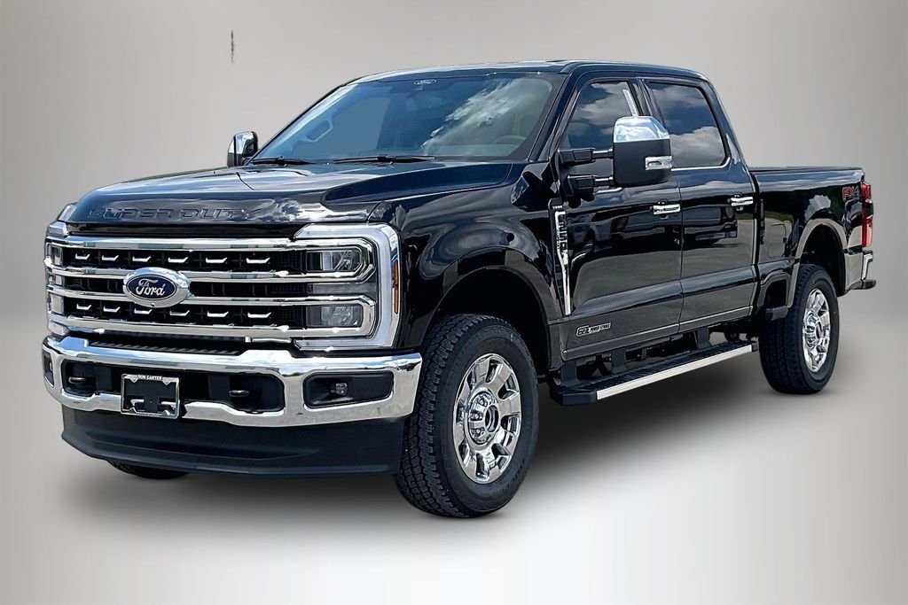 New 2026 Ford Super Duty F-250 Lariat 4D Crew Cab