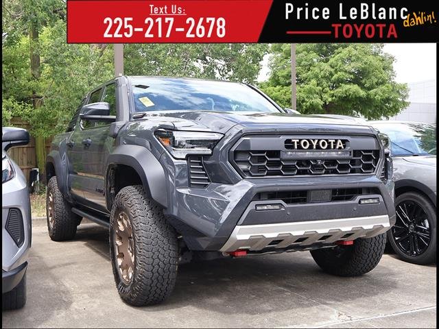 Used 2025 Black Toyota Trailhunter HV image 1