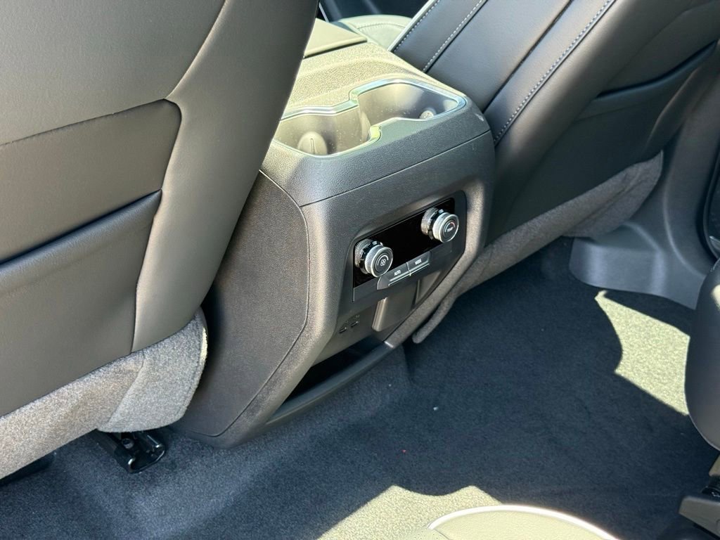 2026 Buick Enclave Sport Touring - Photo 21