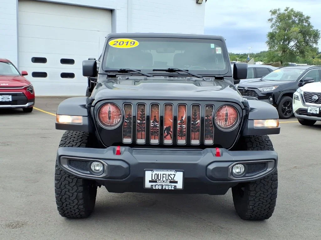 Used 2019 Black Jeep Rubicon image 11