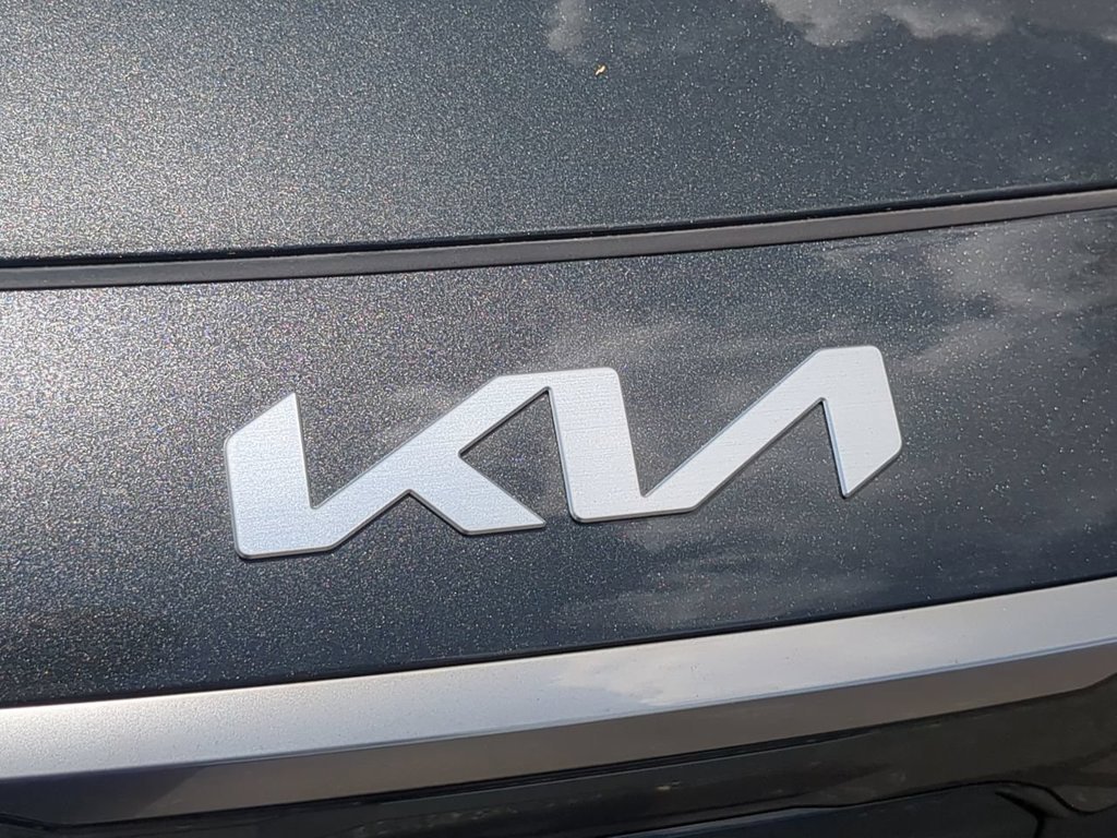 New 2026 Interstellar Gray Kia WIND image 34