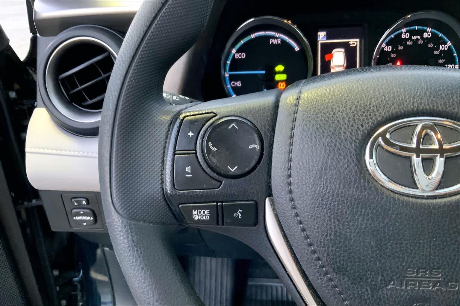 Used 2018 Galactic Aqua Mica Toyota Hybrid LE image 35