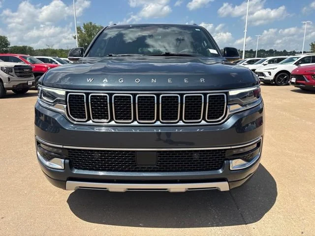 2024 Jeep Wagoneer L Series II - Photo 7