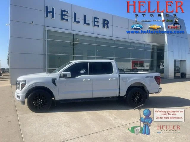 Used 2025 Space White Metallic Ford LARIAT image 1