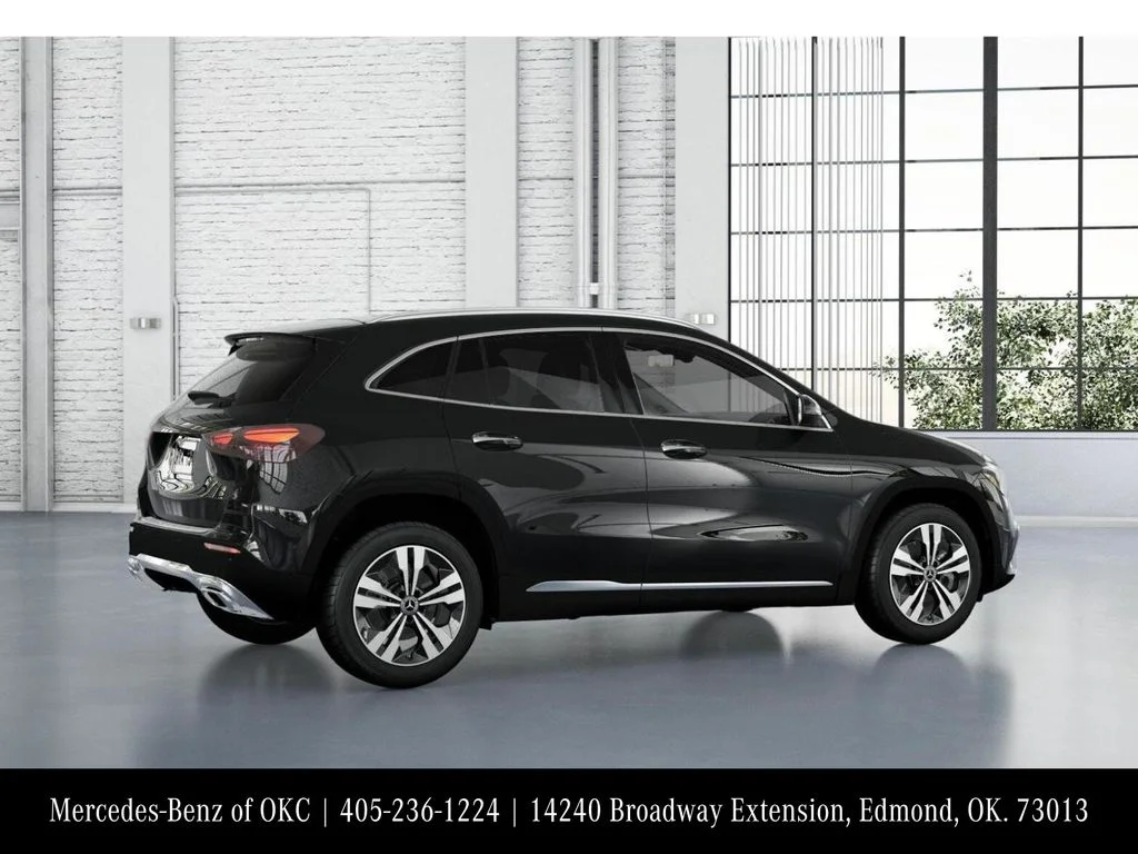 New 2026 Black Mercedes-Benz GLA 250 image 19