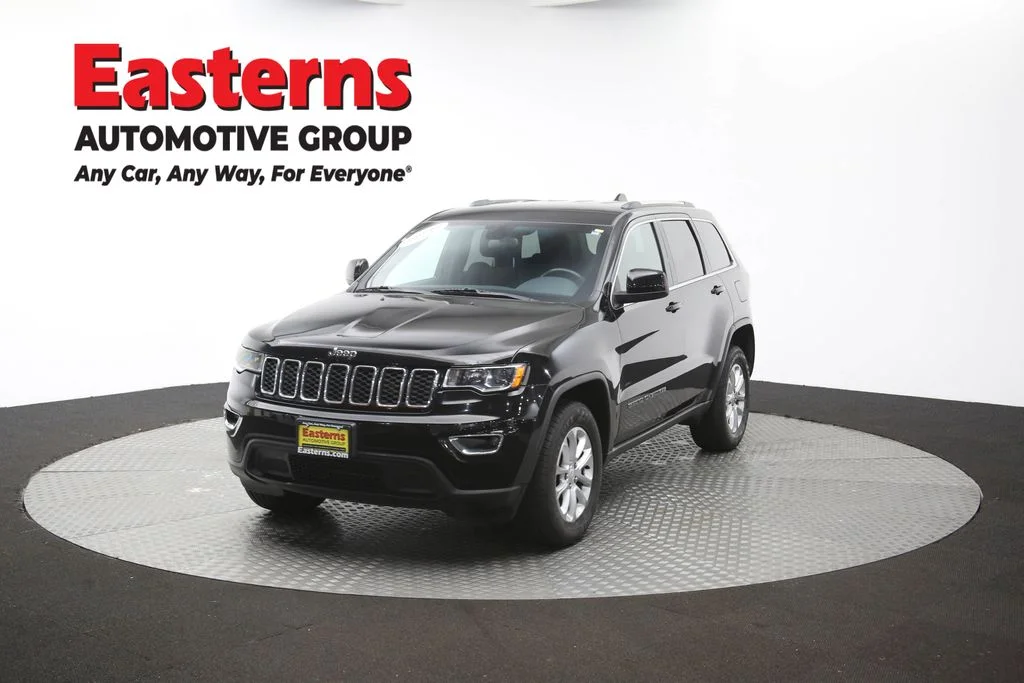 Used 2021 Black Jeep Laredo E image 57