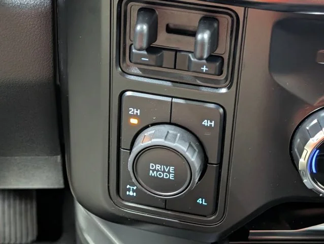 New 2026 Avalanche Ford F-250® Lariat® image 45