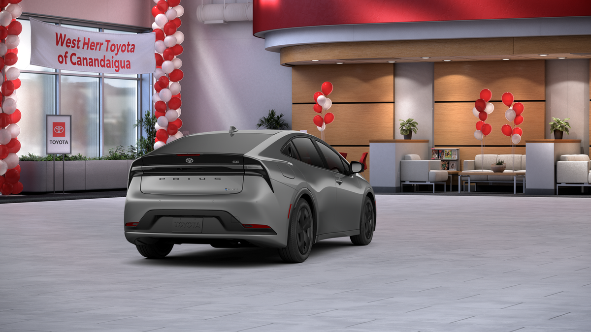2026 Toyota Prius Plug-in Hybrid SE - Photo 15