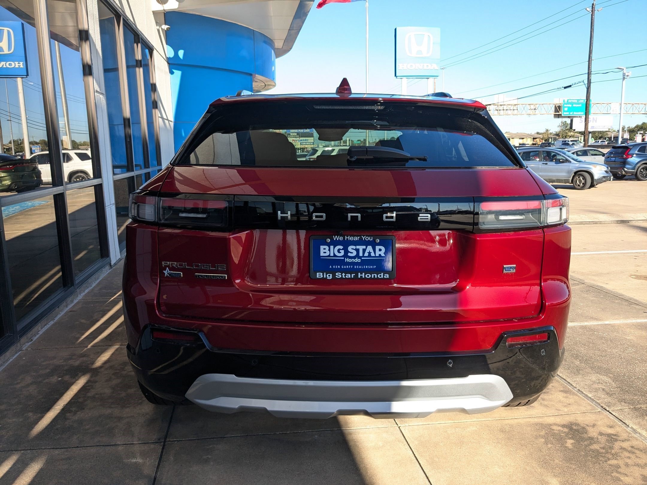 New 2026 Scarlet Red Metallic Honda Touring image 5