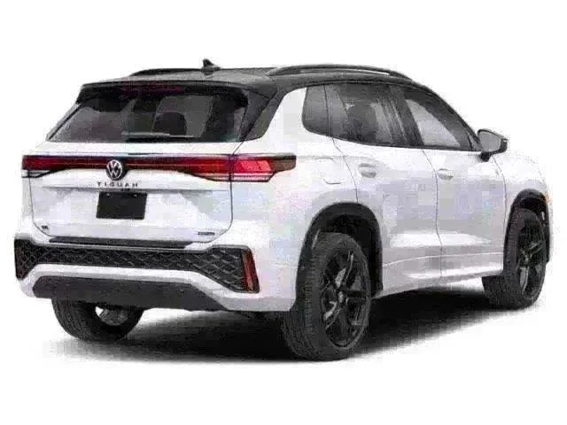 New 2026 OPAL WHITE W/DEEP BLACK ROOF Volkswagen SE R-Line Black image 2