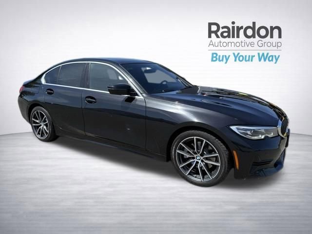 2019 BMW 3 Series 330i Sedan's photo