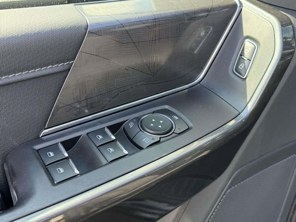 Used 2021 Black Ford XLT image 27