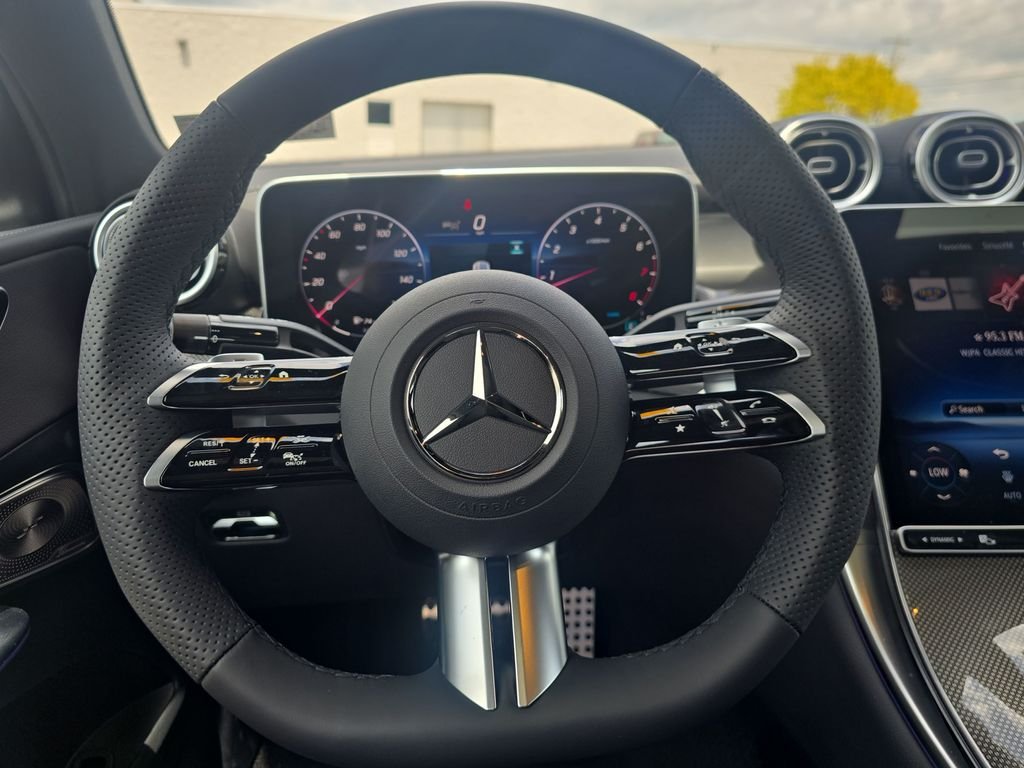 New 2026 Polar White Mercedes-Benz GLC 300 image 14