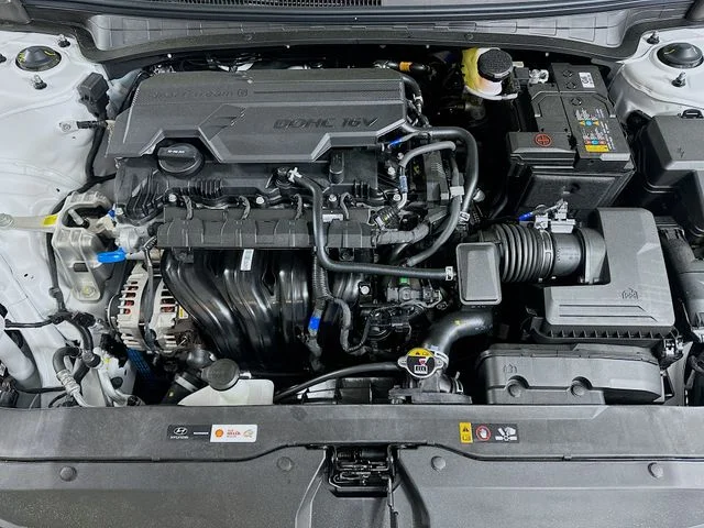 New 2026 Hyundai ELANTRA Limited