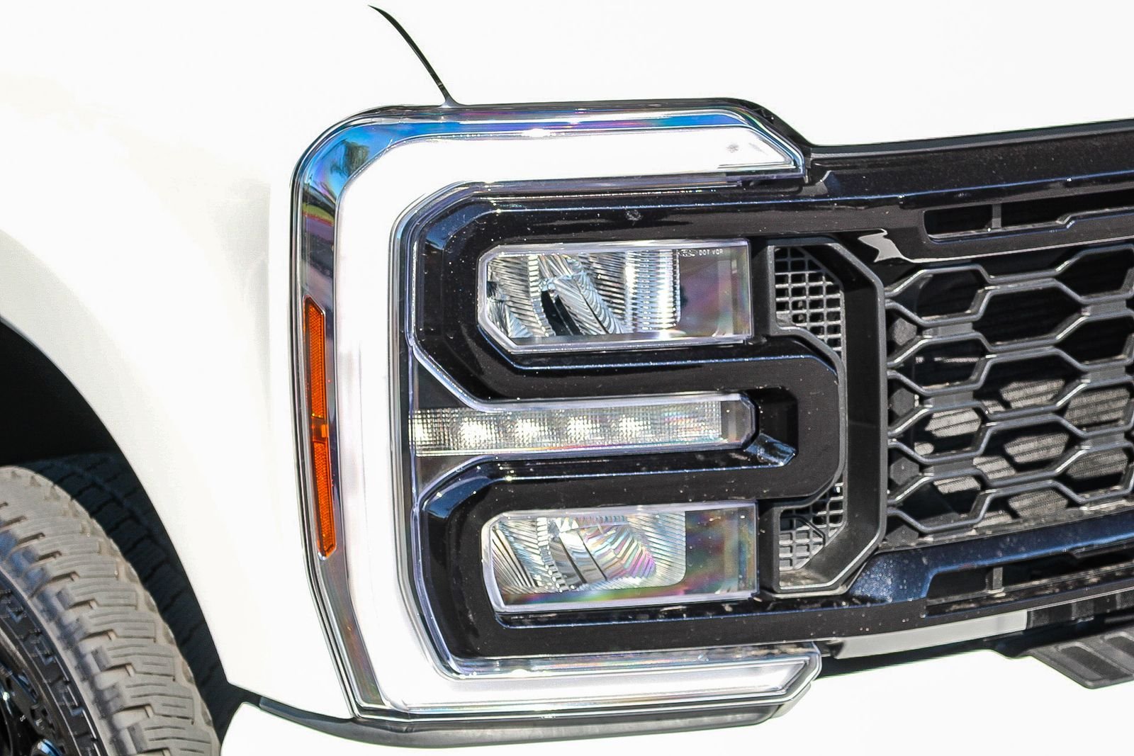 2025 Ford F-250 Super Duty Lariat - Photo 4