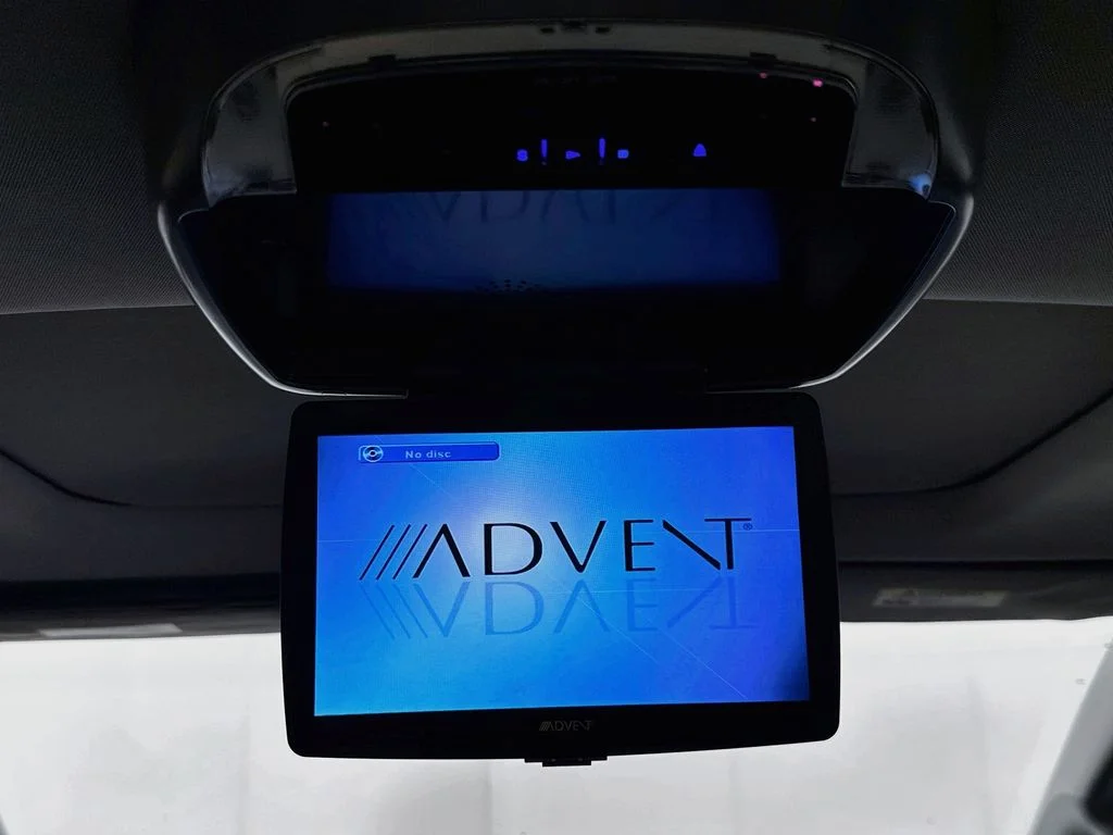Used 2014 Silver Honda EX-L image 32