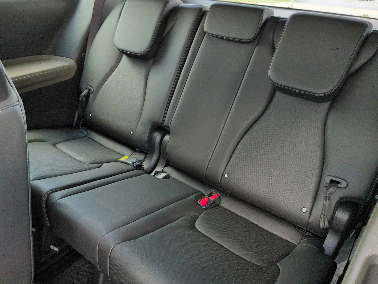 New 2026 Ceramic Silver Kia EX image 16