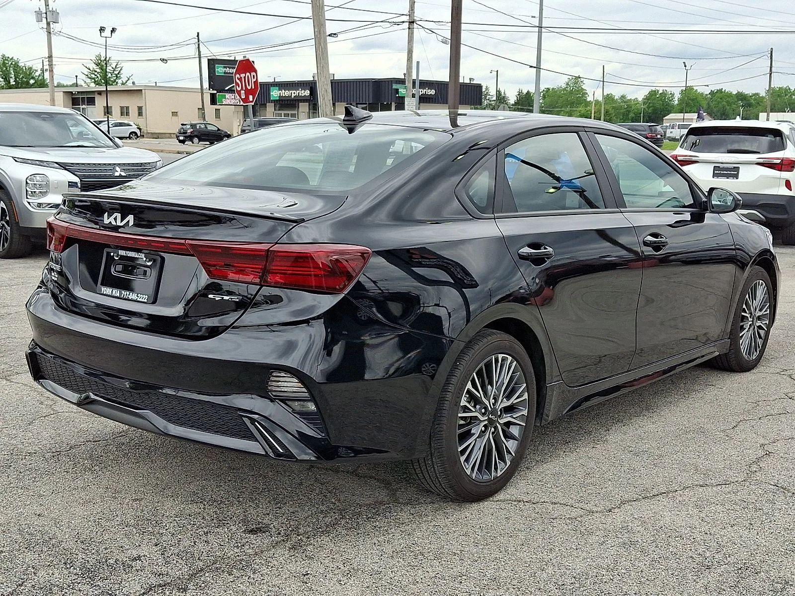 Used 2024 Black Kia GT-Line image 5