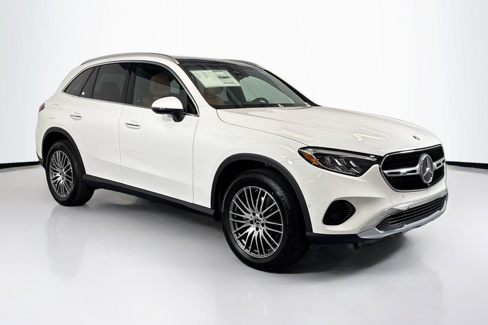 New 2026 Polar White Mercedes-Benz GLC 300 image 3