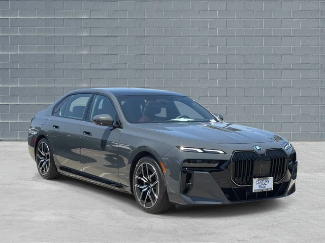 2026 BMW 7 Series 750e xDrive Plug-In Hybrid