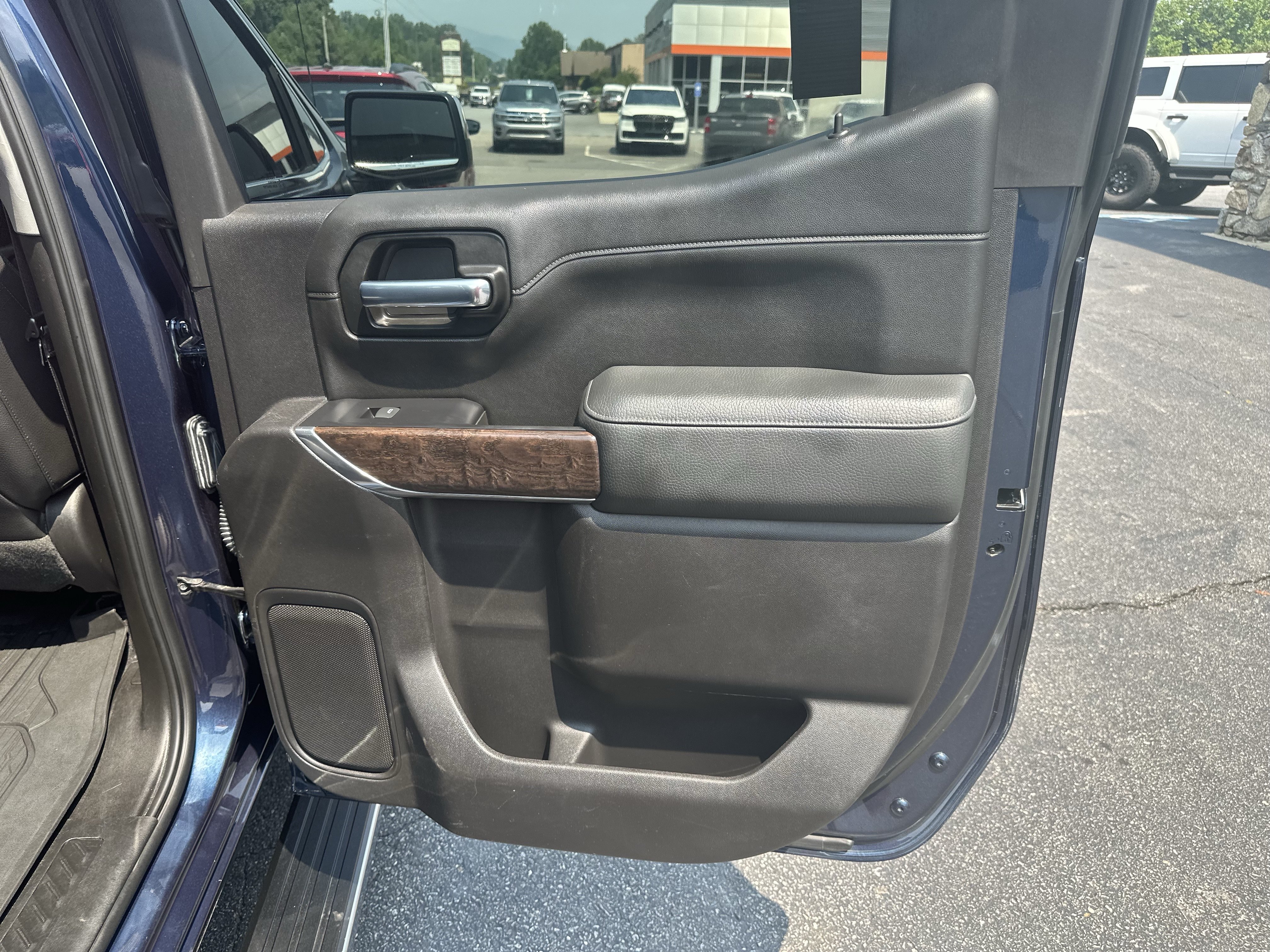 Certified Used 2020 Pacific Blue Metallic GMC Denali image 19