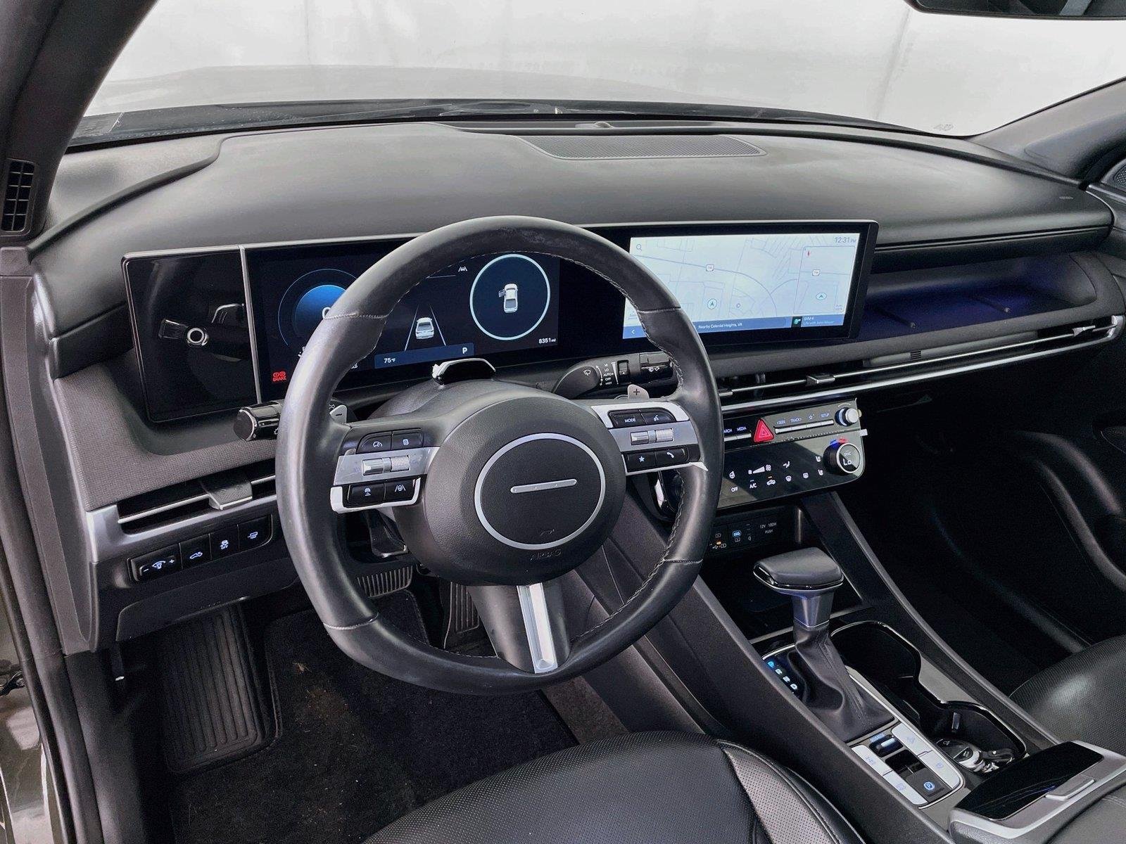 2025 Hyundai Santa Cruz Limited - Photo 13