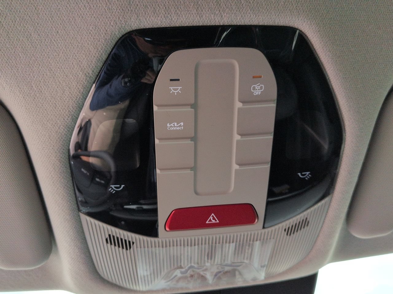 New 2027 Aurora Black Pearl Kia Wind image 22