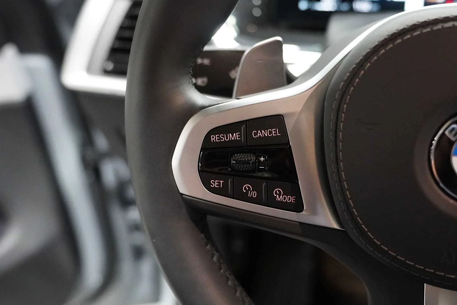 Used 2026 Brooklyn Grey Metallic BMW sDrive40i image 22