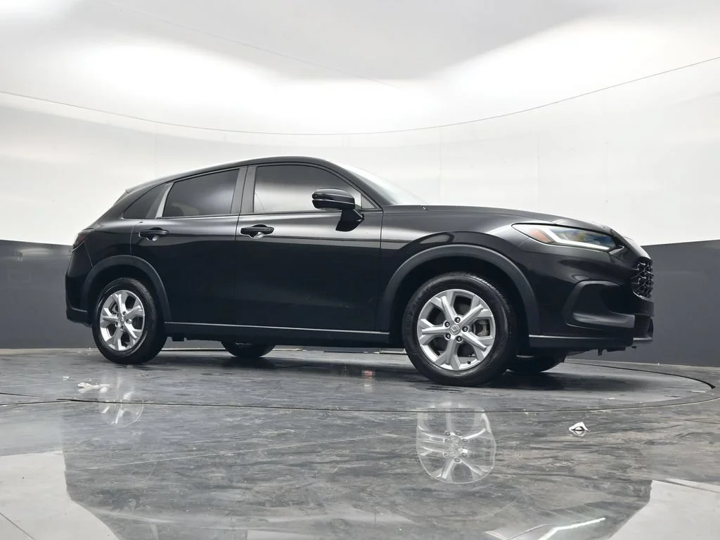 Used 2023 Crystal Black Pearl Honda LX image 29