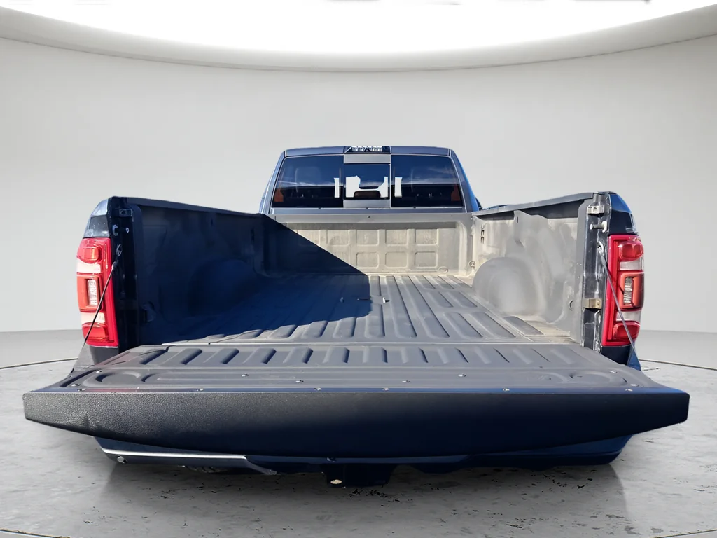Used 2019 Gray Ram Laramie Longhorn image 27