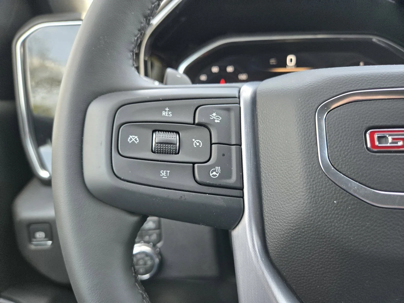 2026 GMC Sierra 1500 SLT - Photo 14