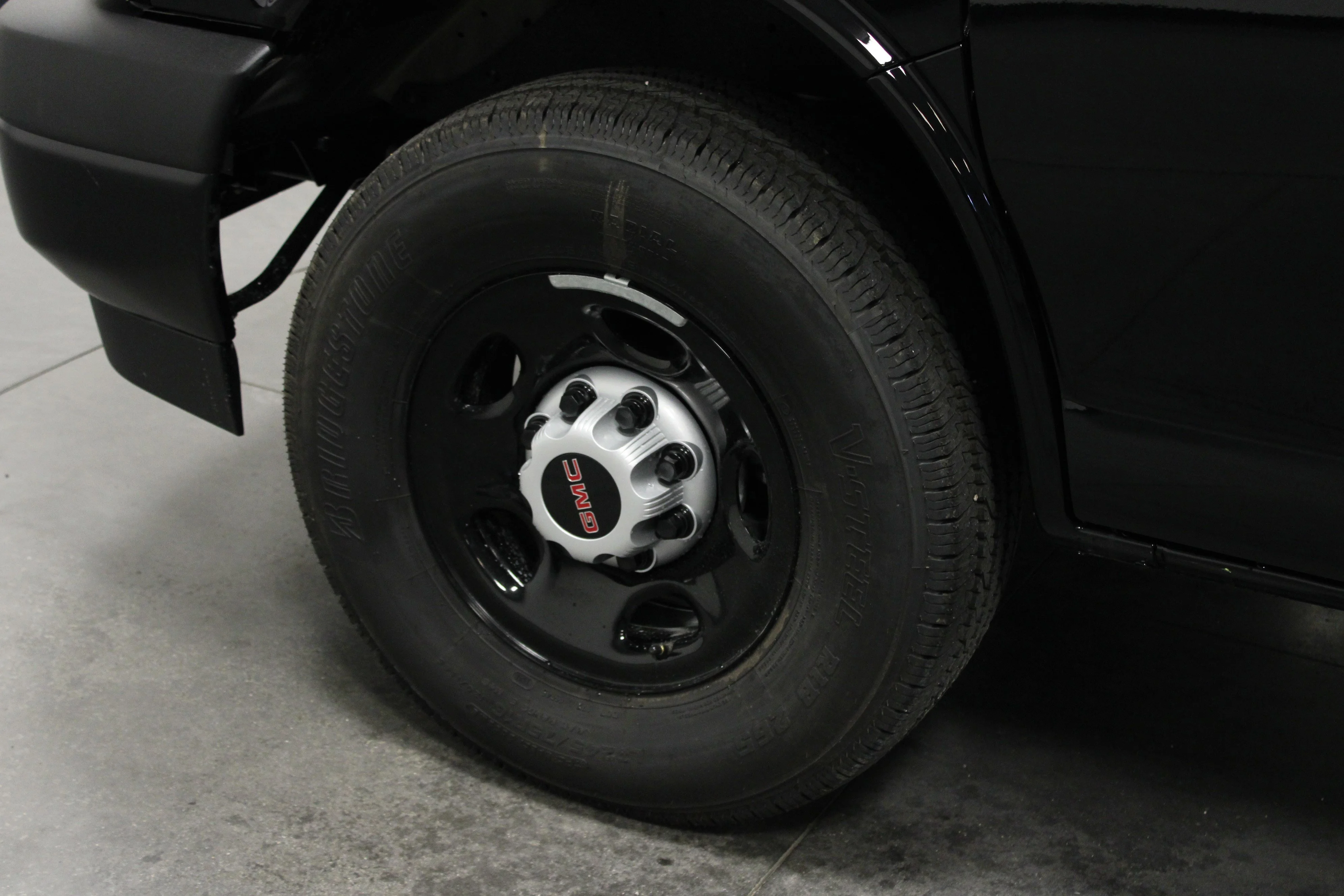 New 2026 Onyx Black GMC Work Van image 10