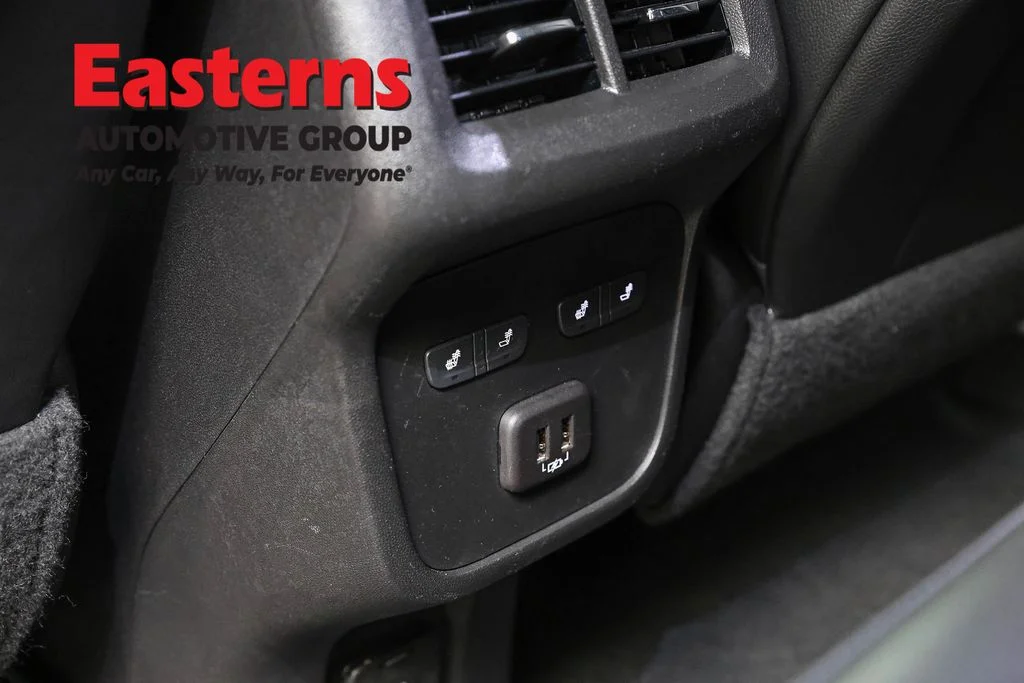 Used 2023 Black Chevrolet Premier image 22
