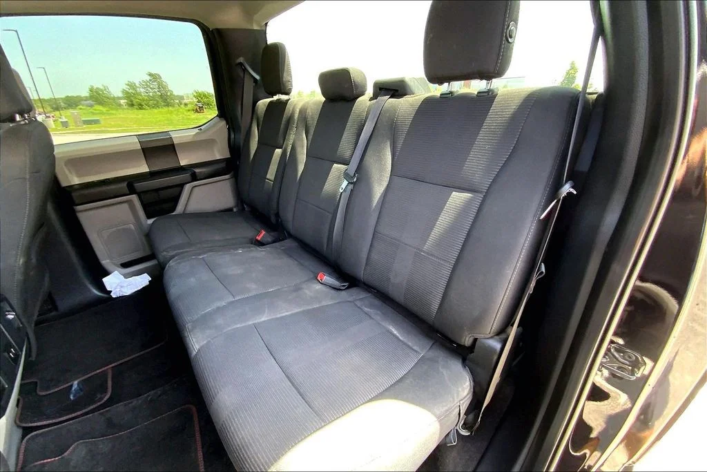 Used 2019 Black Ford XL image 23